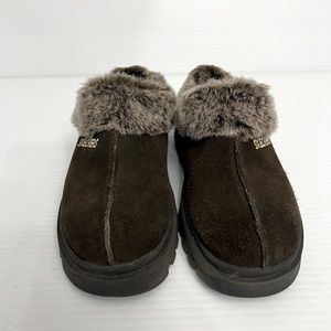 Skechers Shindig Fortress women’s Shoes size 6 Brown/black